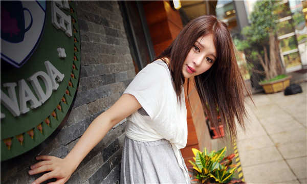 贞丰想找一个女性生孩子给报酬-｛找个女人生孩子多少钱｝
